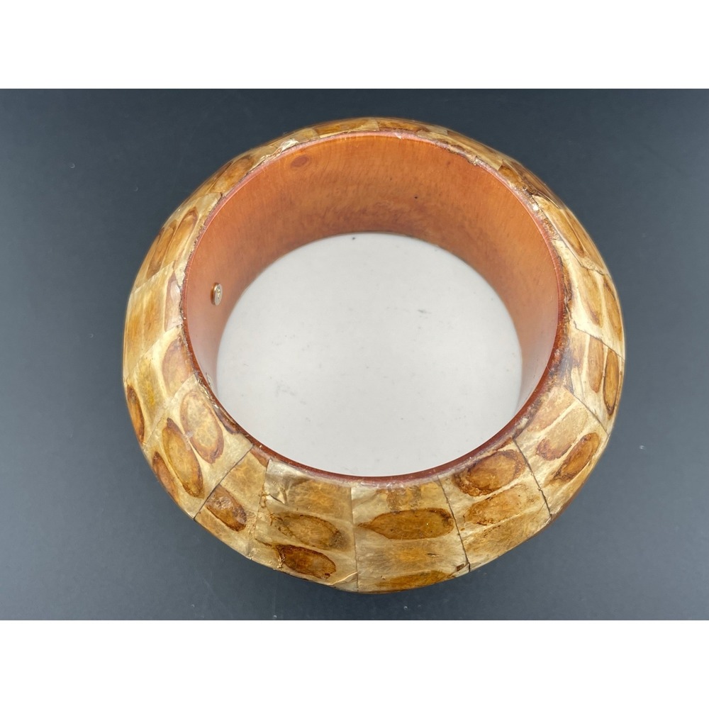 VTG KJL Capiz Shell Mosaic Bangle Bracelet Kenneth Jay Lane Wide Tortoiseshell - Picture 6 of 14